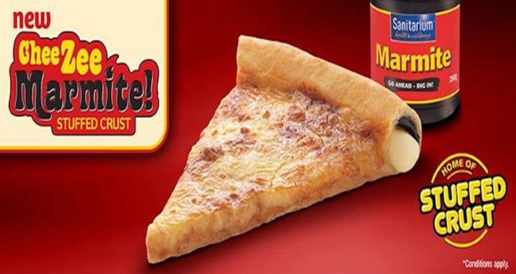 Pizza rellena de marmita  Los 8 productos de comida rápida más extraños de todo el mundo |  Zestradar