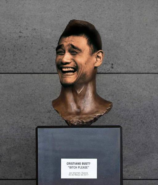 Busto de Cristiano Ronaldo (14)