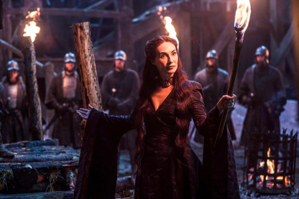 Melisandre (Juego de Tronos) |:  10 brujas más calientes que hemos visto en la pantalla |  Zestradar