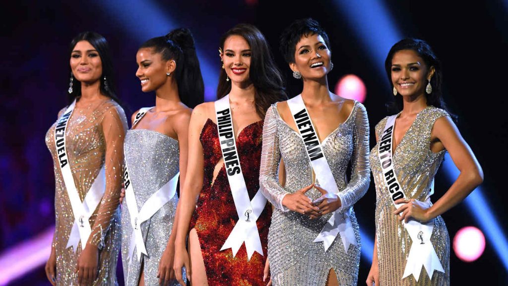 Top cinco de Miss Universo  Miss Universe 2019 Zozibini Tunzi gana el título con impresionantes palabras de cierre |  Zestradar