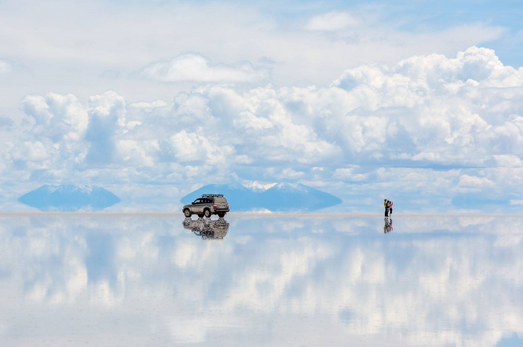 Salar de Uyuni |:  10 de los fenómenos naturales más surrealistas de la Tierra |  Zestradar