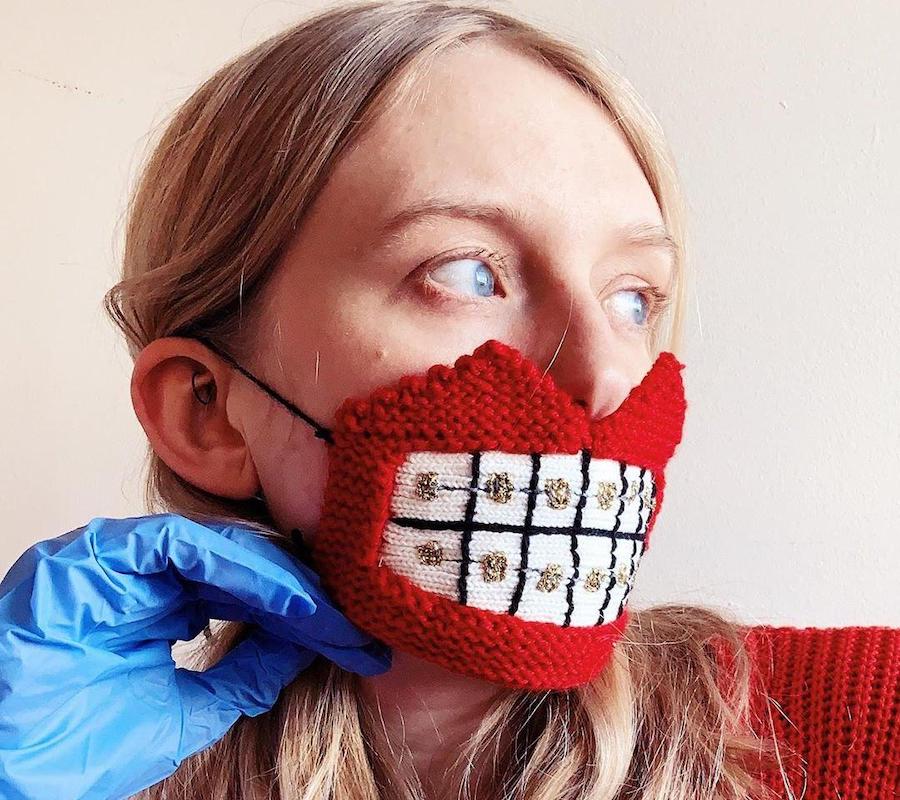 #1  Máscaras tejidas únicas por un artista de Islandia  Zestradar
