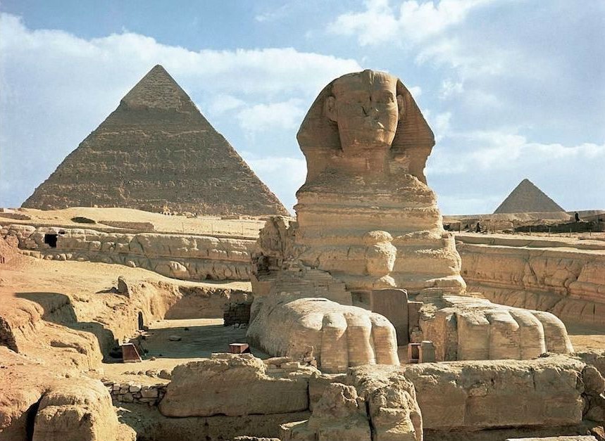 Pirámides de Khafre y Khufu |:  7 pirámides antiguas alrededor del mundo |  Zestradar