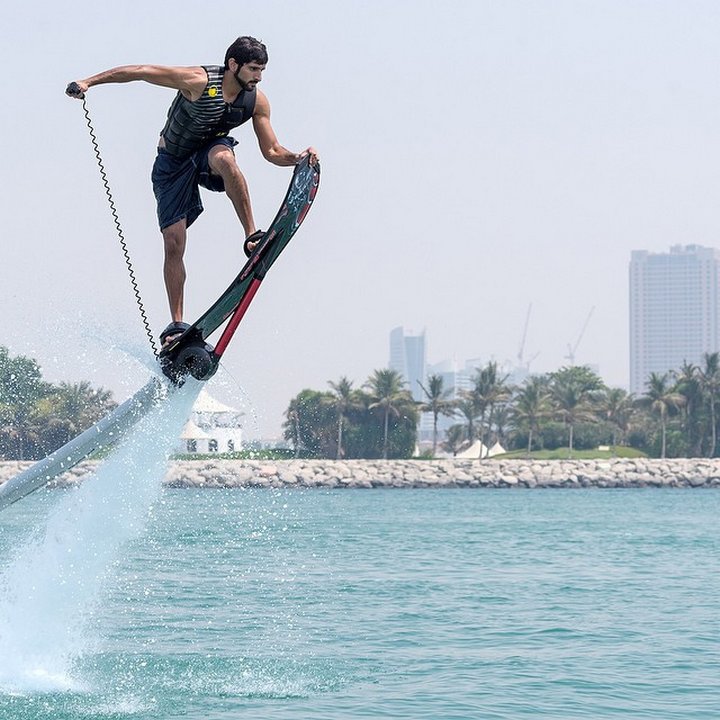 conocer-la-verdadera-corona-de-aladdin-de-dubai-sheikh-hamdan-16