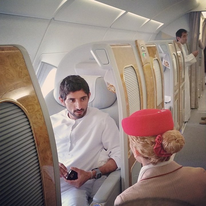 conocer-la-verdadera-corona-de-aladdin-de-dubai-sheikh-hamdan-30