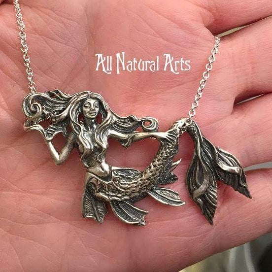 Sueños de sirena |:  8 espectaculares esculturas de Sue Beatrice |:  bayas de cerebro